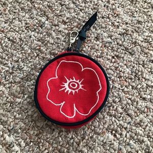 Thirty-one Round Coin Purse